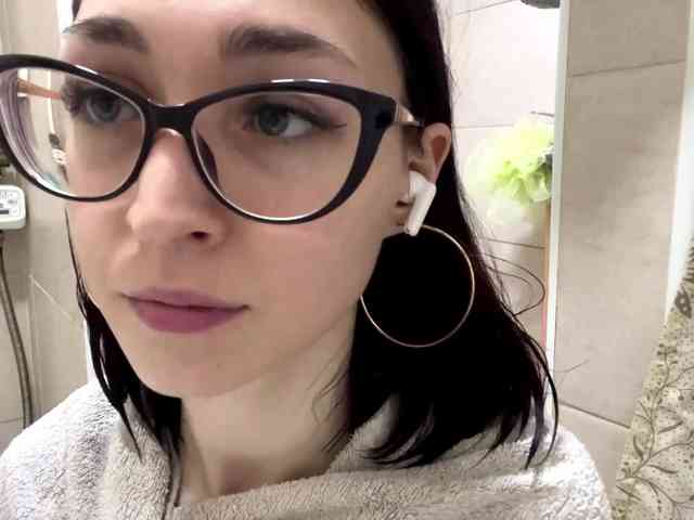 CherlynLinehan webcam