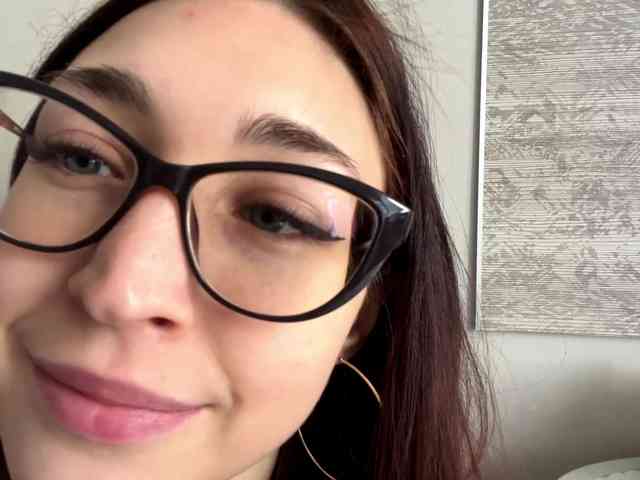 CherlynLinehan webcam