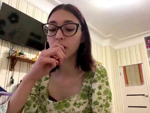 CherlynLinehan webcam