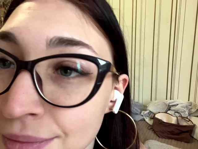 CherlynLinehan webcam