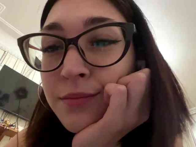 CherlynLinehan webcam