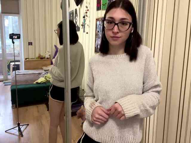 CherlynLinehan webcam