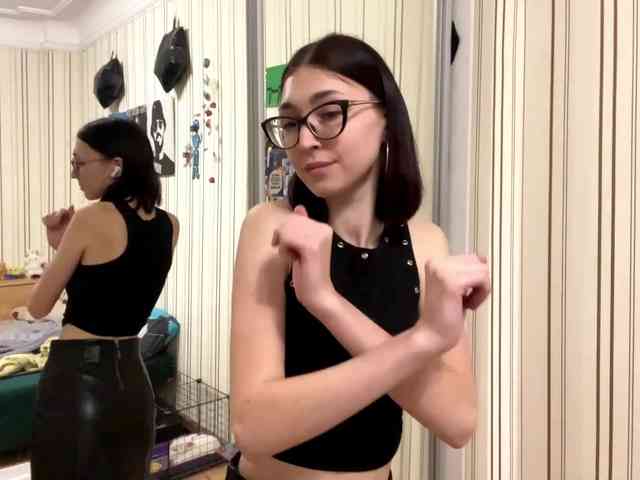 CherlynLinehan webcam