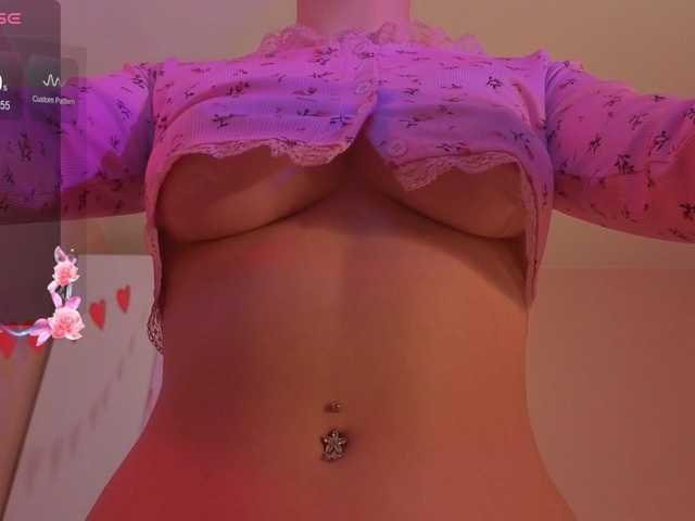 BongaCams MiaLuw is Freechat MiaLuw — Please and support little Mia!