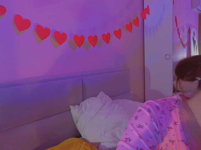 MiaLuw's BongaCams show and profile