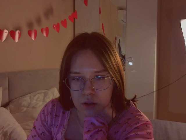 MiaLuw's BongaCams show and profile