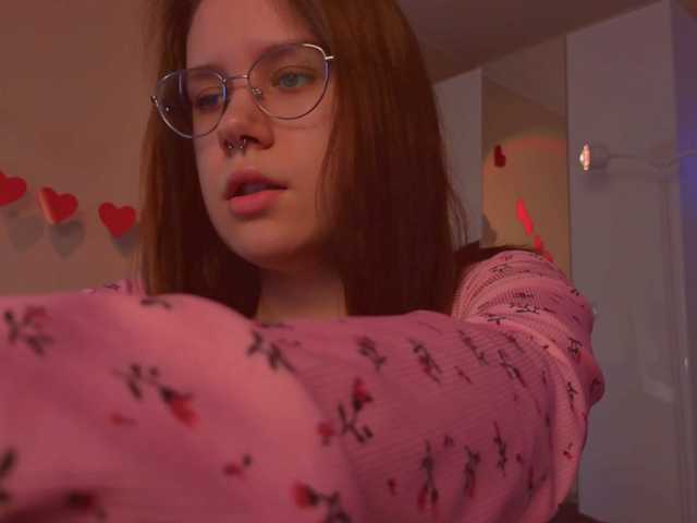 MiaLuw's BongaCams show and profile