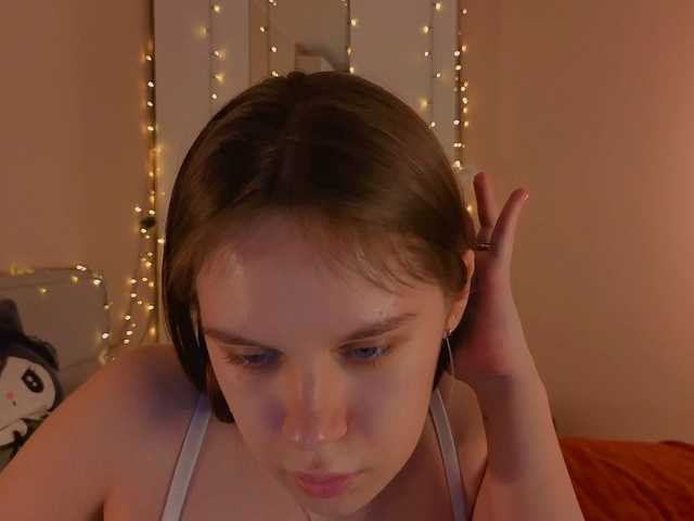 MiaLuw's BongaCams show and profile