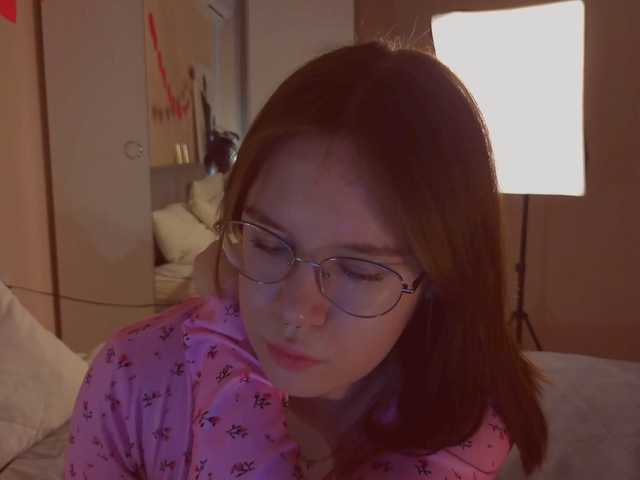 MiaLuw's BongaCams show and profile