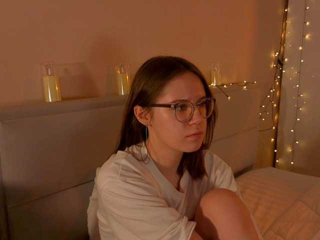 MiaLuw's BongaCams show and profile