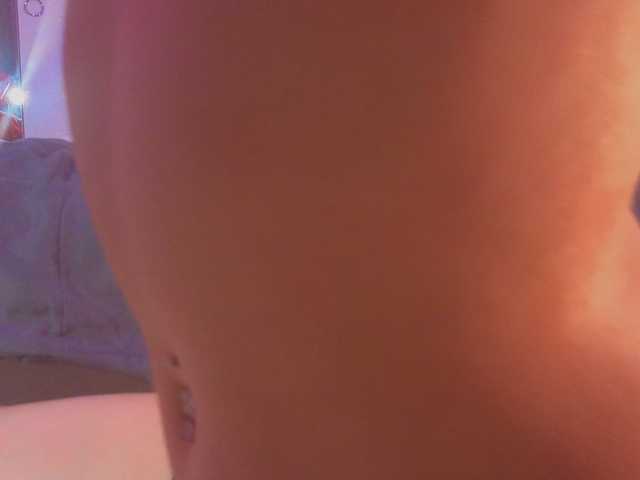 MiaLuw's BongaCams show and profile