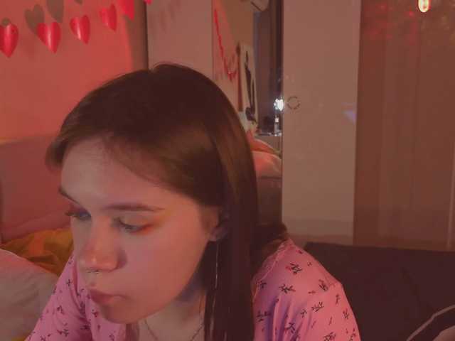 MiaLuw's BongaCams show and profile