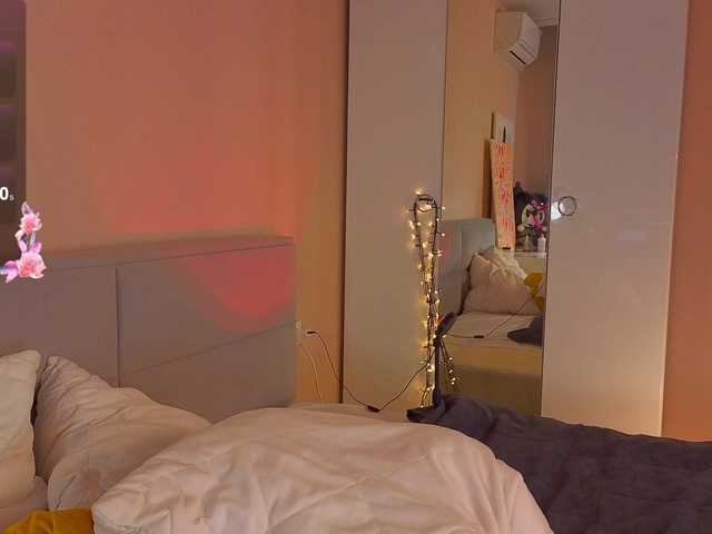 MiaLuw's BongaCams show and profile