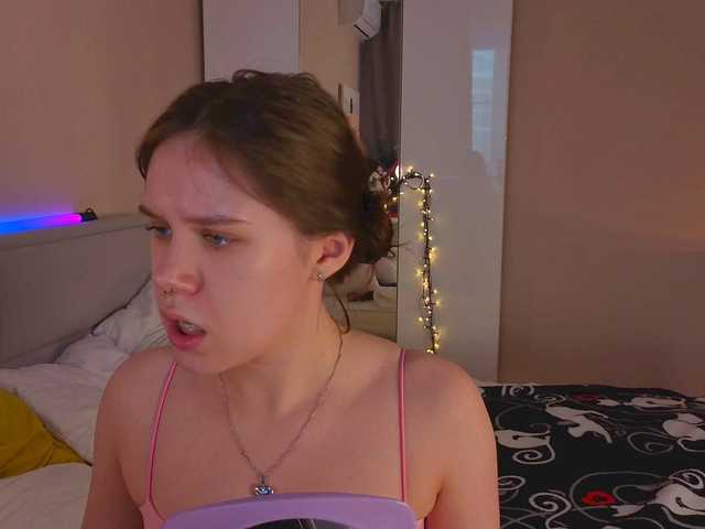 MiaLuw's BongaCams show and profile