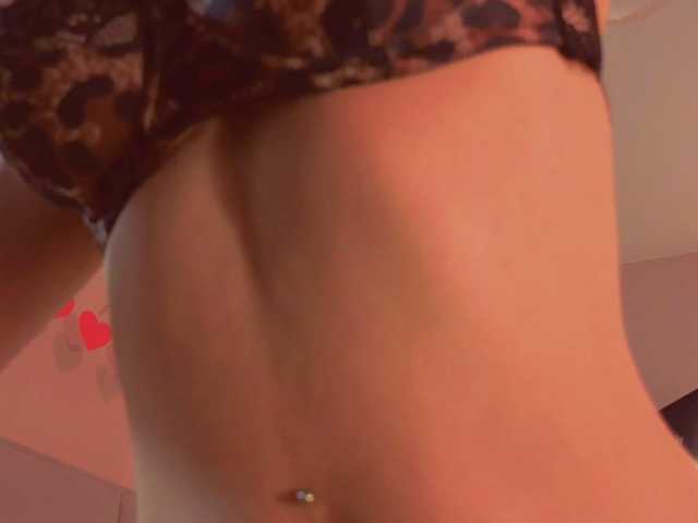 MiaLuw's BongaCams show and profile