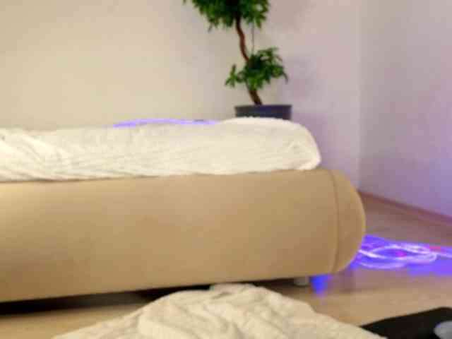 NicoleHampton webcam