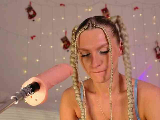 NicoleHampton webcam