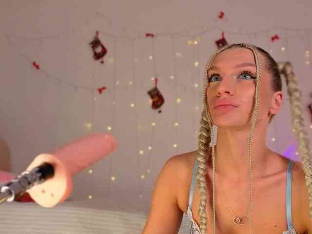 NicoleHampton webcam