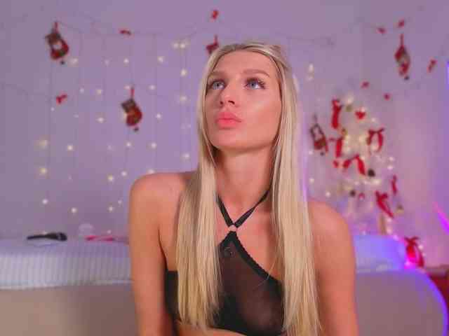 NicoleHampton webcam