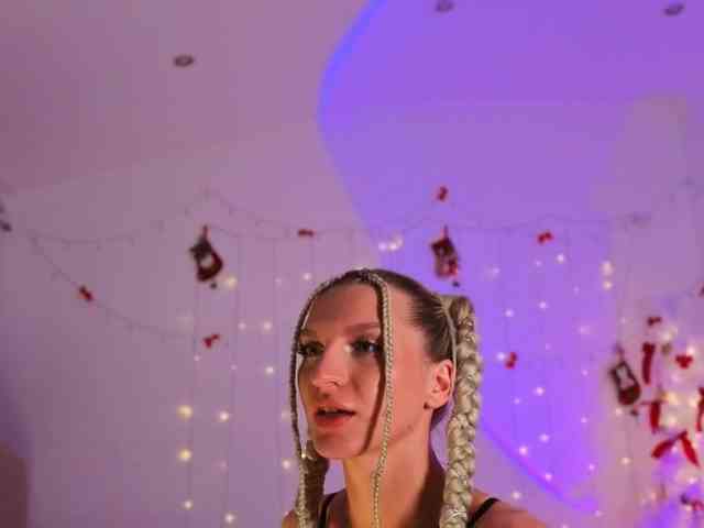 NicoleHampton webcam