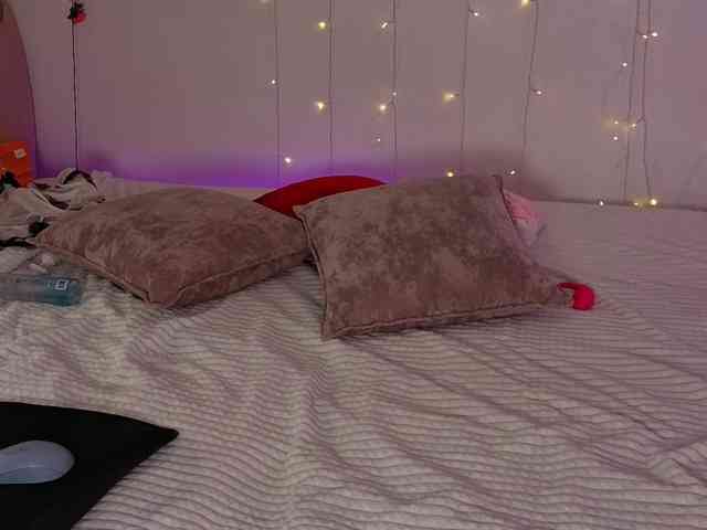 NicoleHampton webcam