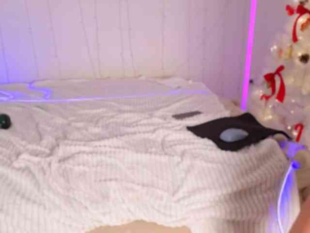 NicoleHampton webcam