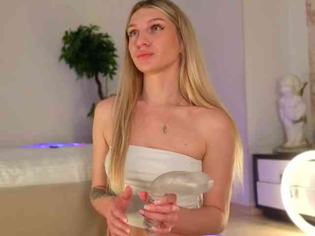 NicoleHampton webcam