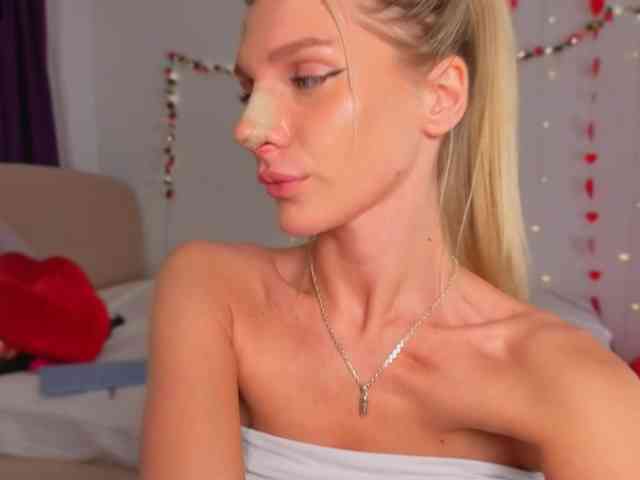 NicoleHampton webcam