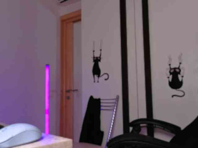 NicoleHampton webcam