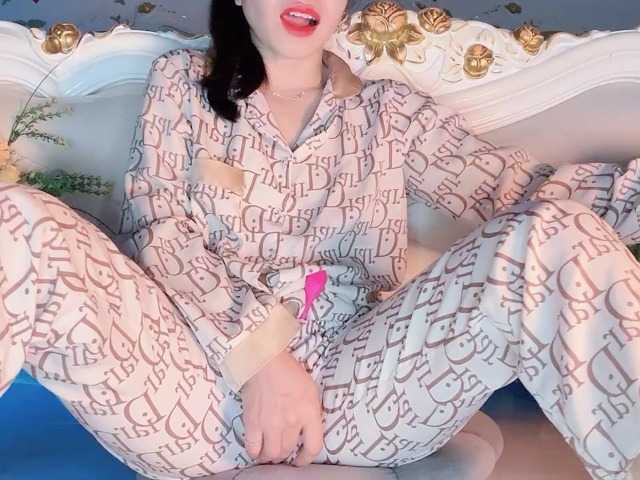 Suny691's BongaCams show and profile