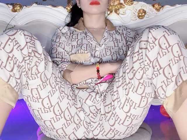 Suny691's BongaCams show and profile