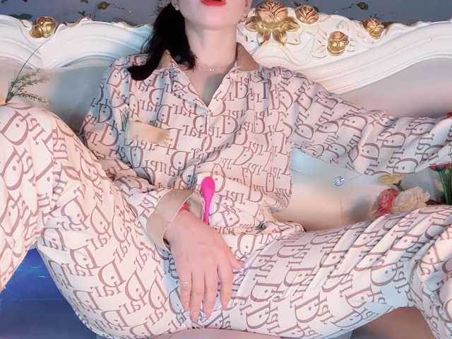 Suny691's BongaCams show and profile