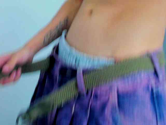 elyoordis Live Webcam on BongaCams