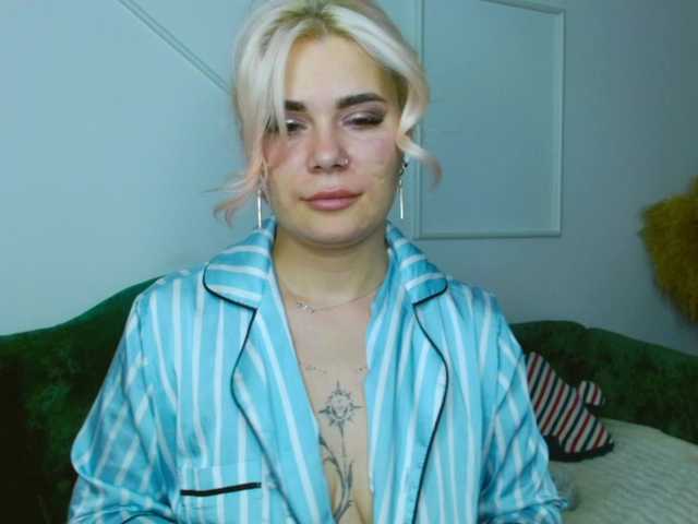 lada-love from BongaCams is Freechat