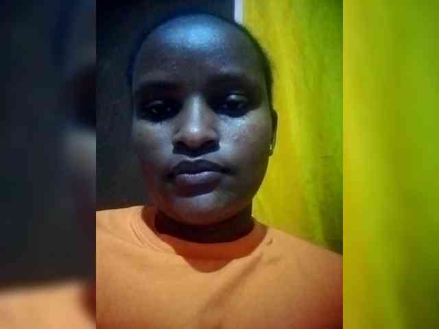 Emphi-30 Live Webcam on BongaCams