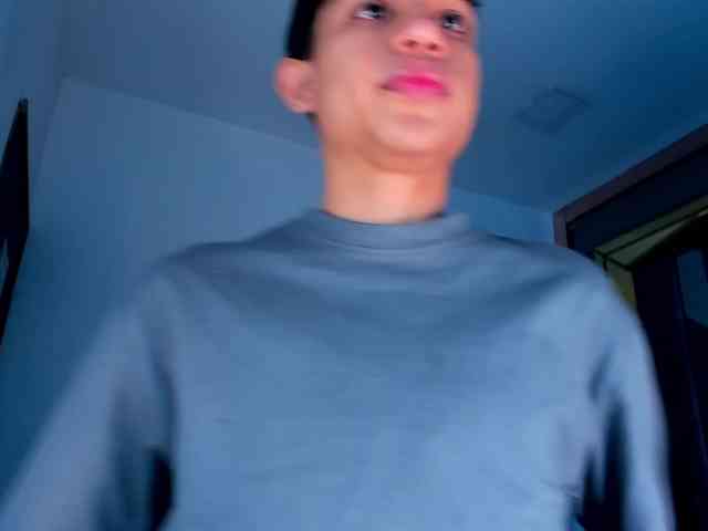 sebax-00 Live Webcam on BongaCams