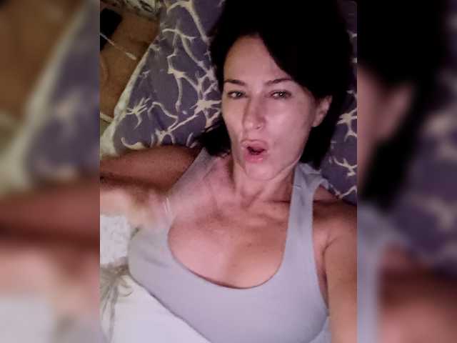 Agnes7700 – webcam model profile photo