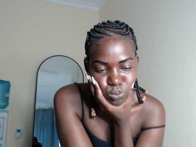 Quintessensual's BongaCams show and profile