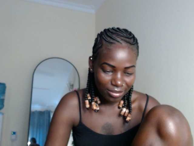 Quintessensual's BongaCams show and profile