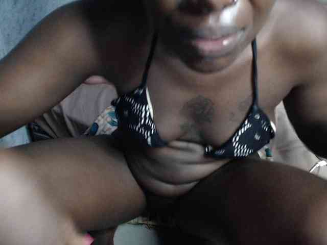 Quintessensual webcam