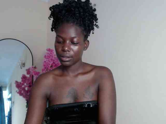 Quintessensual webcam