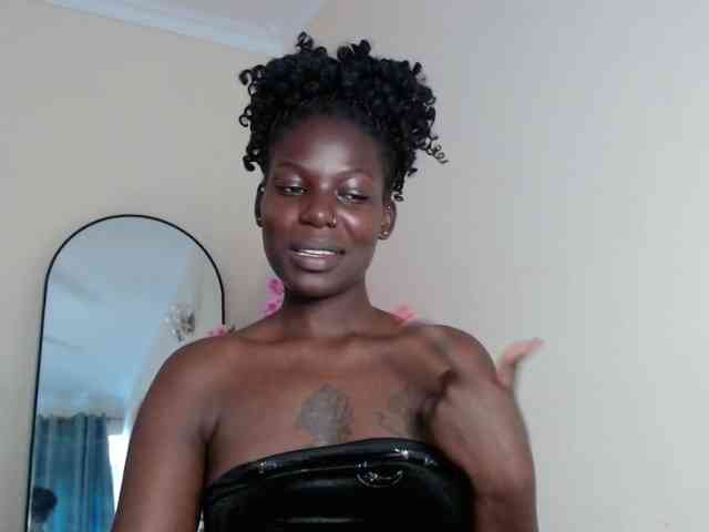 Quintessensual webcam