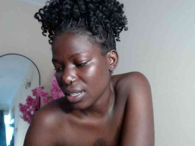 Quintessensual webcam