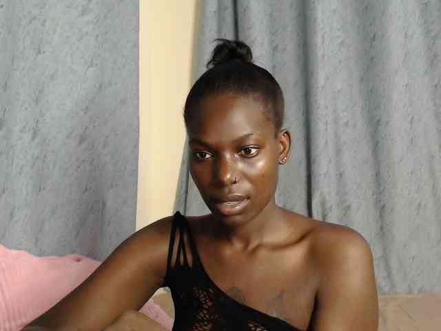 Quintessensual webcam