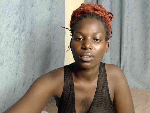 Quintessensual webcam