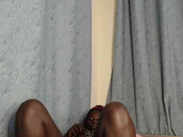 Quintessensual webcam