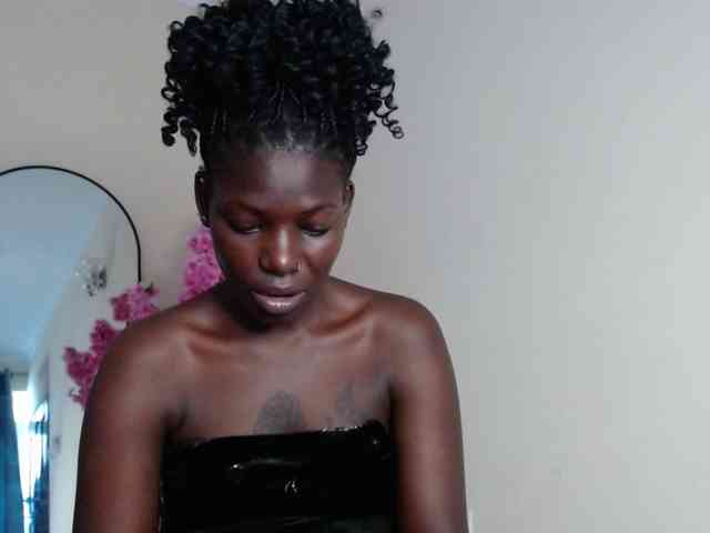 Quintessensual webcam