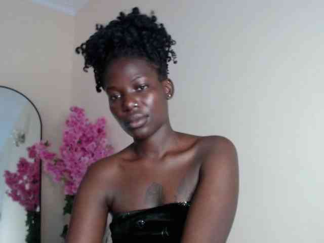 Quintessensual webcam