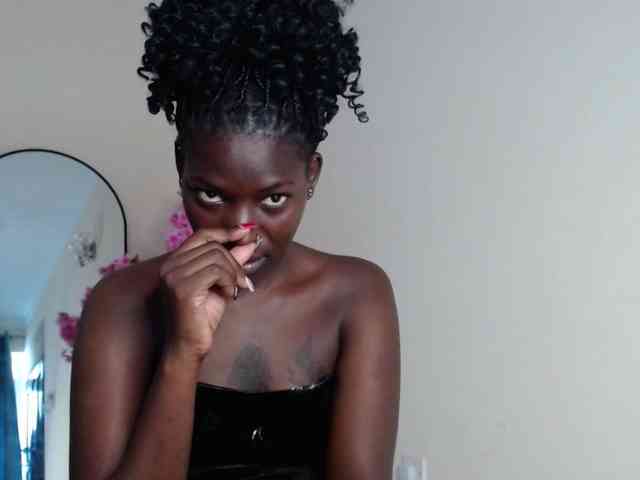 Quintessensual webcam