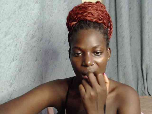 Quintessensual webcam